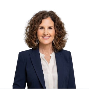 Lisa Sisko Top real estate agent in Beachwood