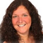 Headshot of Dawn Simmons, real estate agent