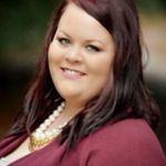 Headshot of Robbyn Kilpatrick, real estate agent