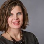Headshot of Leah Prahl, real estate agent