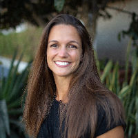 Ericka McAbee Top real estate agent in Huntington Beach