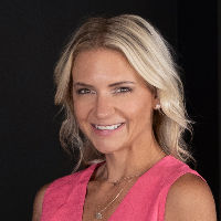 Angie VanEman Lynch Top real estate agent in Mankato
