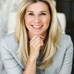 Headshot of Felicia johnson, real estate agent