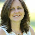 Headshot of Laura Freeman, real estate agent