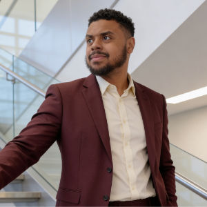 agent profile picture