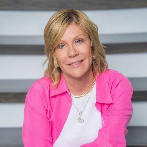 Angie Racolta Top real estate agent in Syracuse