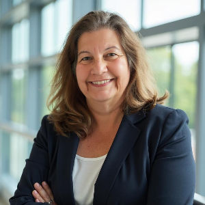 Deborah McLaughlin Top real estate agent in New Bedford