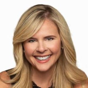 Darleen Lannon Top real estate agent in Hingham