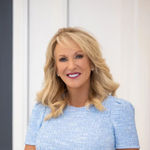 Headshot of Jana Caudill, real estate agent