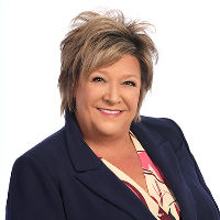 Terri Aubain Top real estate agent in Surfside Beach