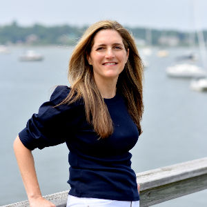 Alana Benjamin Top real estate agent in Manhasset