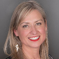 Sonja Zoet Top real estate agent in Mankato