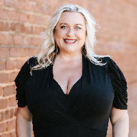 Ashley Mullinax Top real estate agent in Locust Grove