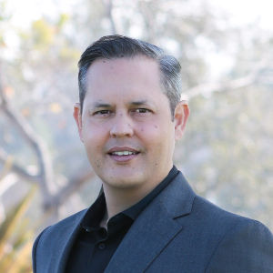 Ryan Edwards Top real estate agent in Fountain Valley