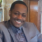 Headshot of Michael Headley, real estate agent