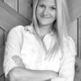 Jena Perez Top real estate agent in jacksonville beach