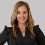Headshot of Tina Caul, real estate agent