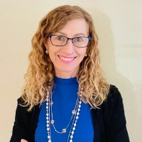 Mariness Chata Top real estate agent in Stevenson Ranch
