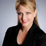 Headshot of Denise Wilson, real estate agent