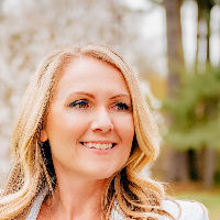 Shannon Diiorio Top real estate agent in Brookhaven