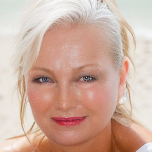 Ilona Coffey Top real estate agent in Koloa