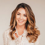 Jen Dillard Top real estate agent in Hood River