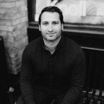 Headshot of Luke Carlson, real estate agent