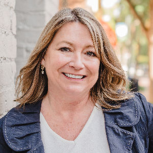 Kellie Fischer | Main Realty Top real estate agent in Salisbury