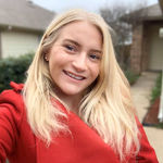Headshot of Kasie Kennedy, real estate agent