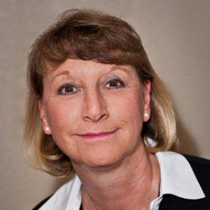 Patti Farr