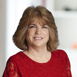 Maureen Schlegel Top real estate agent in Medford