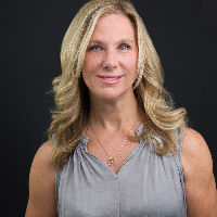 Antoinette Noday-Krager Top real estate agent in Mentor