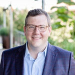 Headshot of Andy Dameron, real estate agent