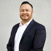 Manuel Chavez Top real estate agent in Fresno