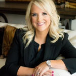 Amber Gray Top real estate agent in Ada