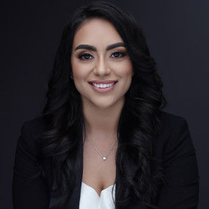 Steffanie Nava Top real estate agent in Mcallen