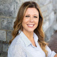 Jessica Conrad Top real estate agent in Alliance