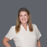 Kate Clark Top real estate agent in Albany