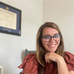 Headshot of Elizabeth Barletta, real estate agent
