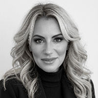 Lana Erickson Top real estate agent in Geneva