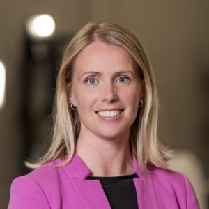 Amanda Rogers Top real estate agent in Lowell