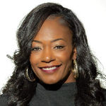Headshot of Shawana Washington, real estate agent