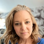 Headshot of Tammy Carlson, real estate agent