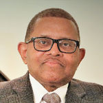 Headshot of Harold Carter, real estate agent