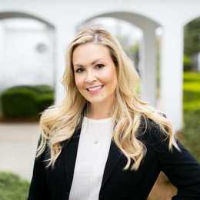 Amanda Fiebig Top real estate agent in Perry