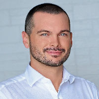 Zachary Akers Top real estate agent in Coral Gables