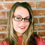 Headshot of Jamie Petroski, real estate agent