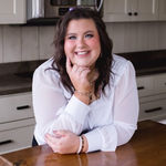 Nikki Dill