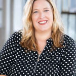 Headshot of Pam Potter, real estate agent