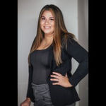 Headshot of Janine Henry, real estate agent